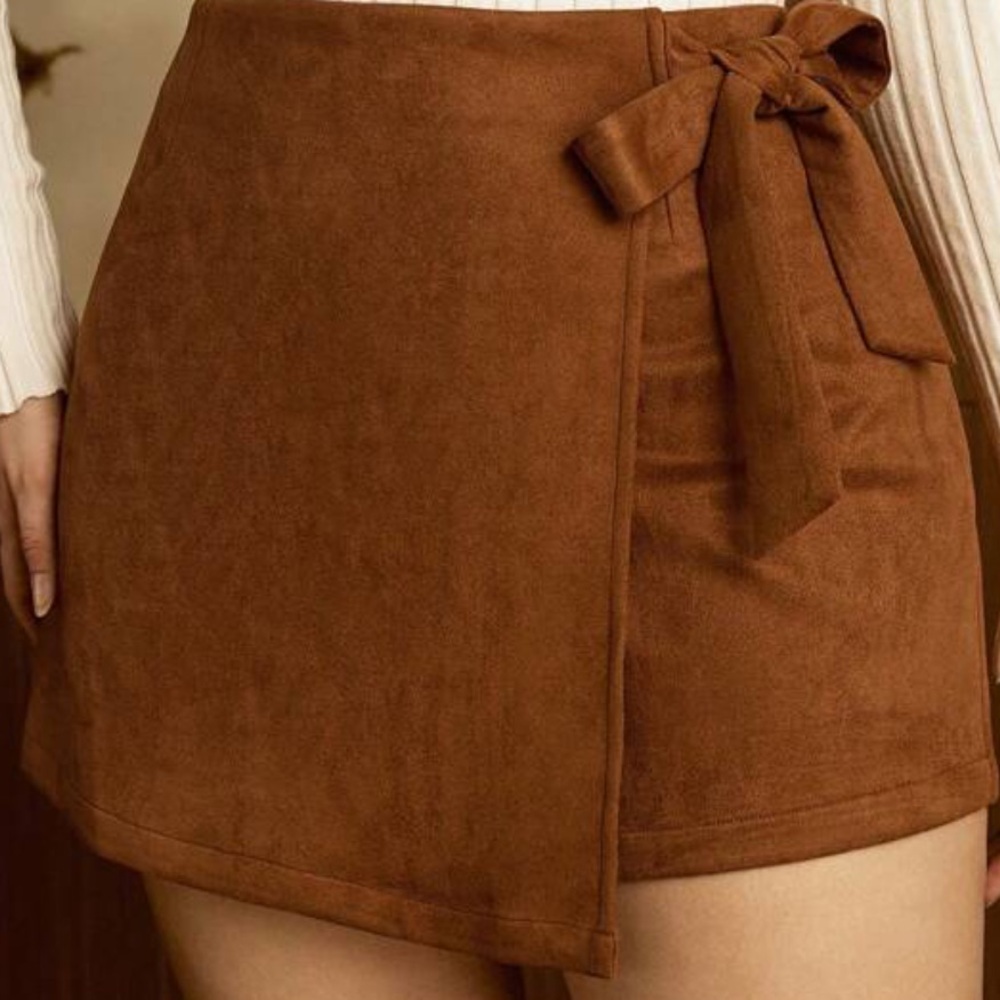3/$10 Haute Monde Brown Skorts with Modern Wrap Style